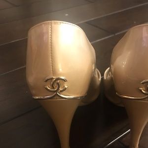 Chanel Nude Pumps